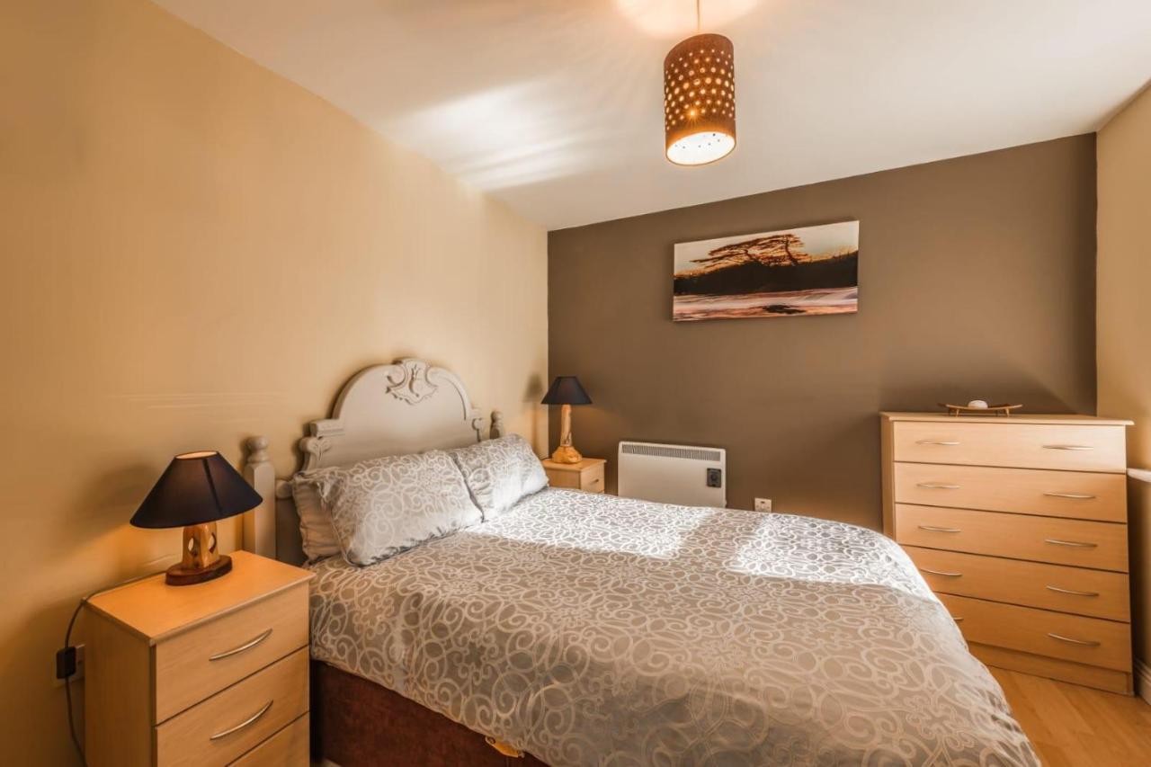 Walshs Apartment 4 Westport Esterno foto